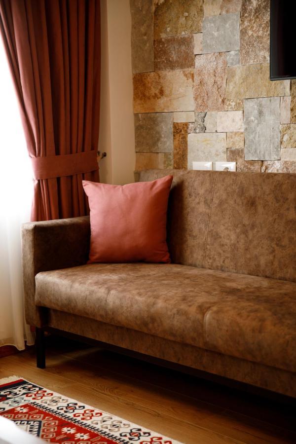 Rose Garden Hotel Αργυρόκαστρο Εξωτερικό φωτογραφία