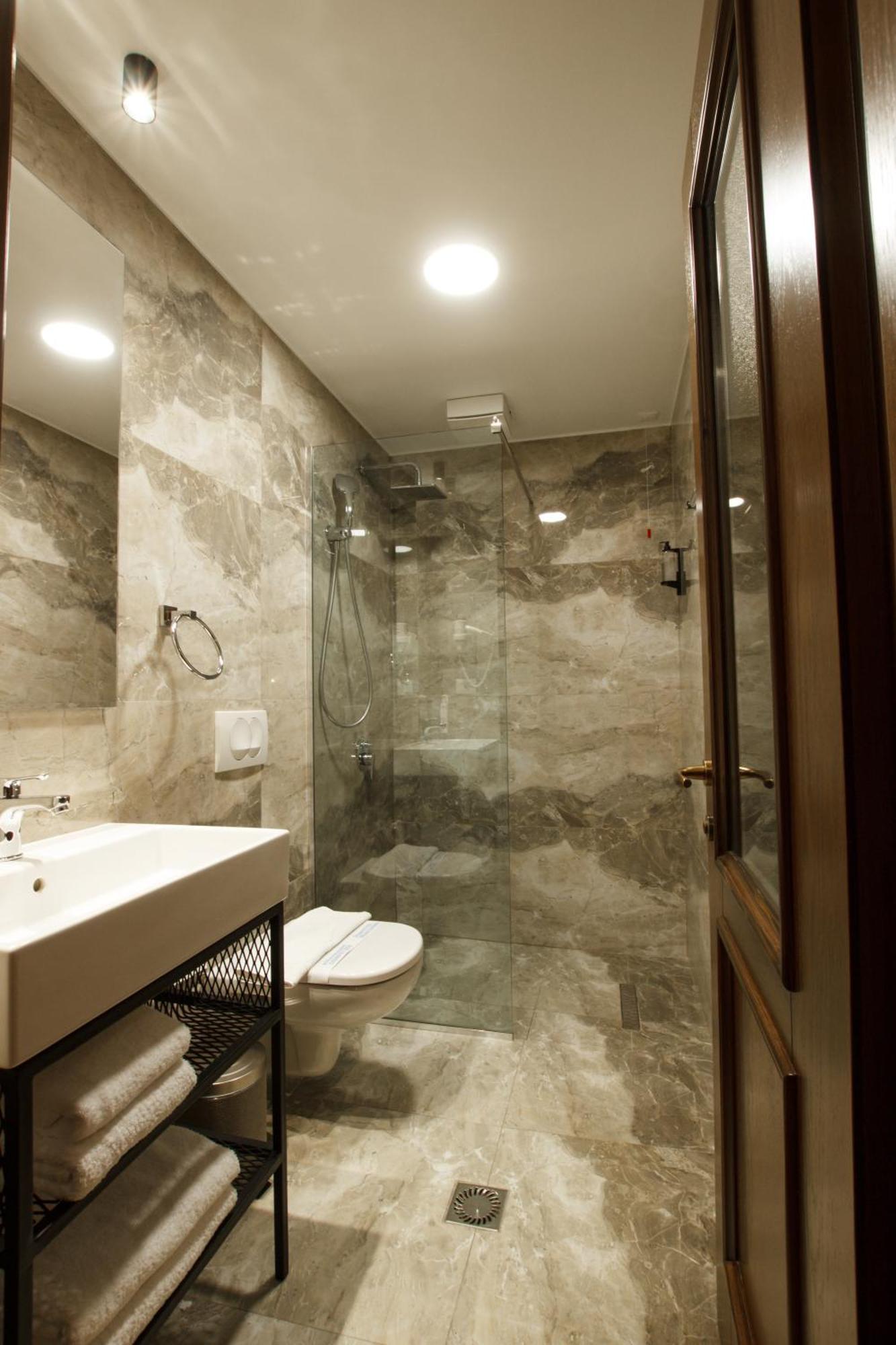 Rose Garden Hotel Αργυρόκαστρο Εξωτερικό φωτογραφία