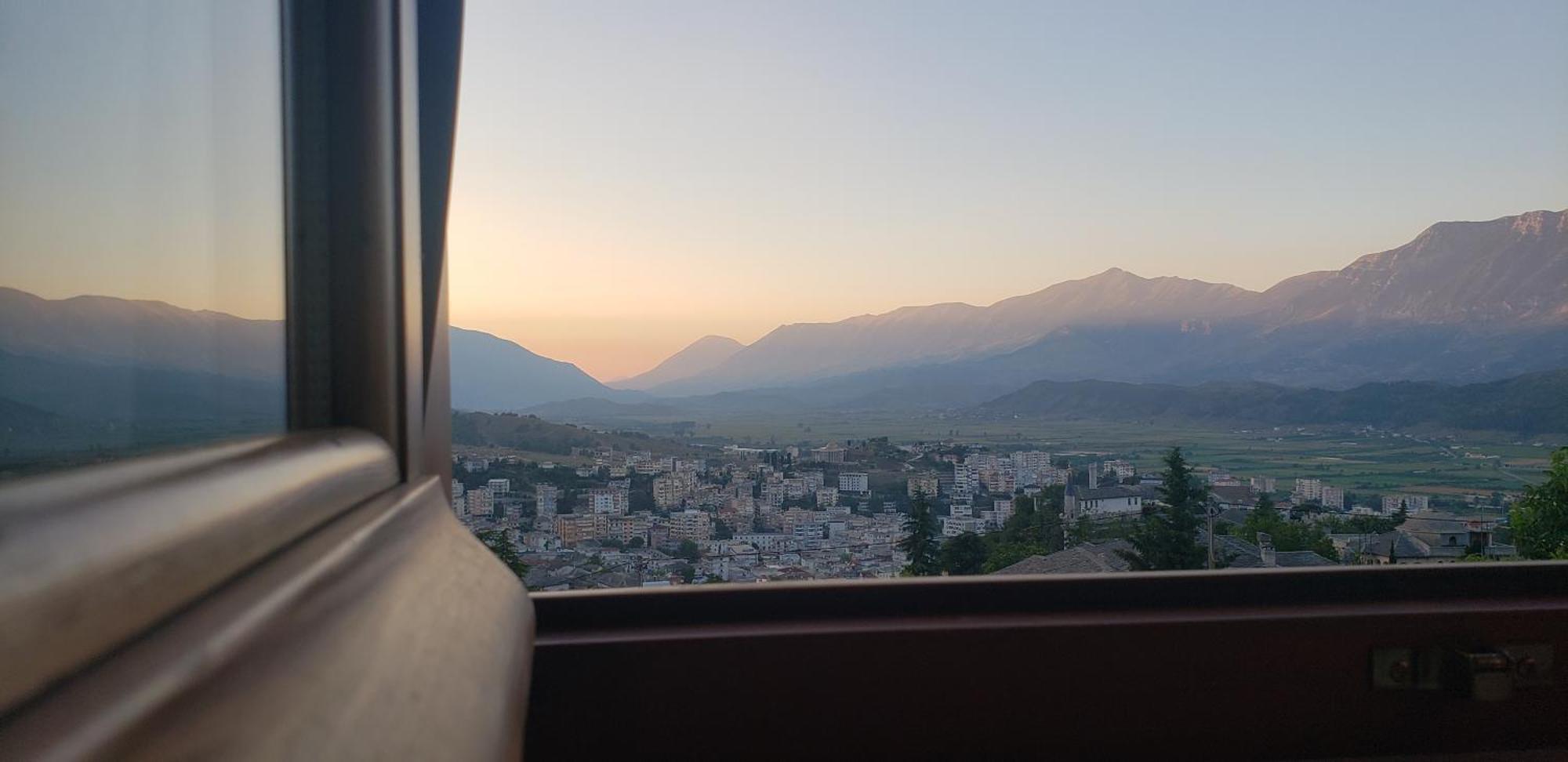 Rose Garden Hotel Αργυρόκαστρο Εξωτερικό φωτογραφία