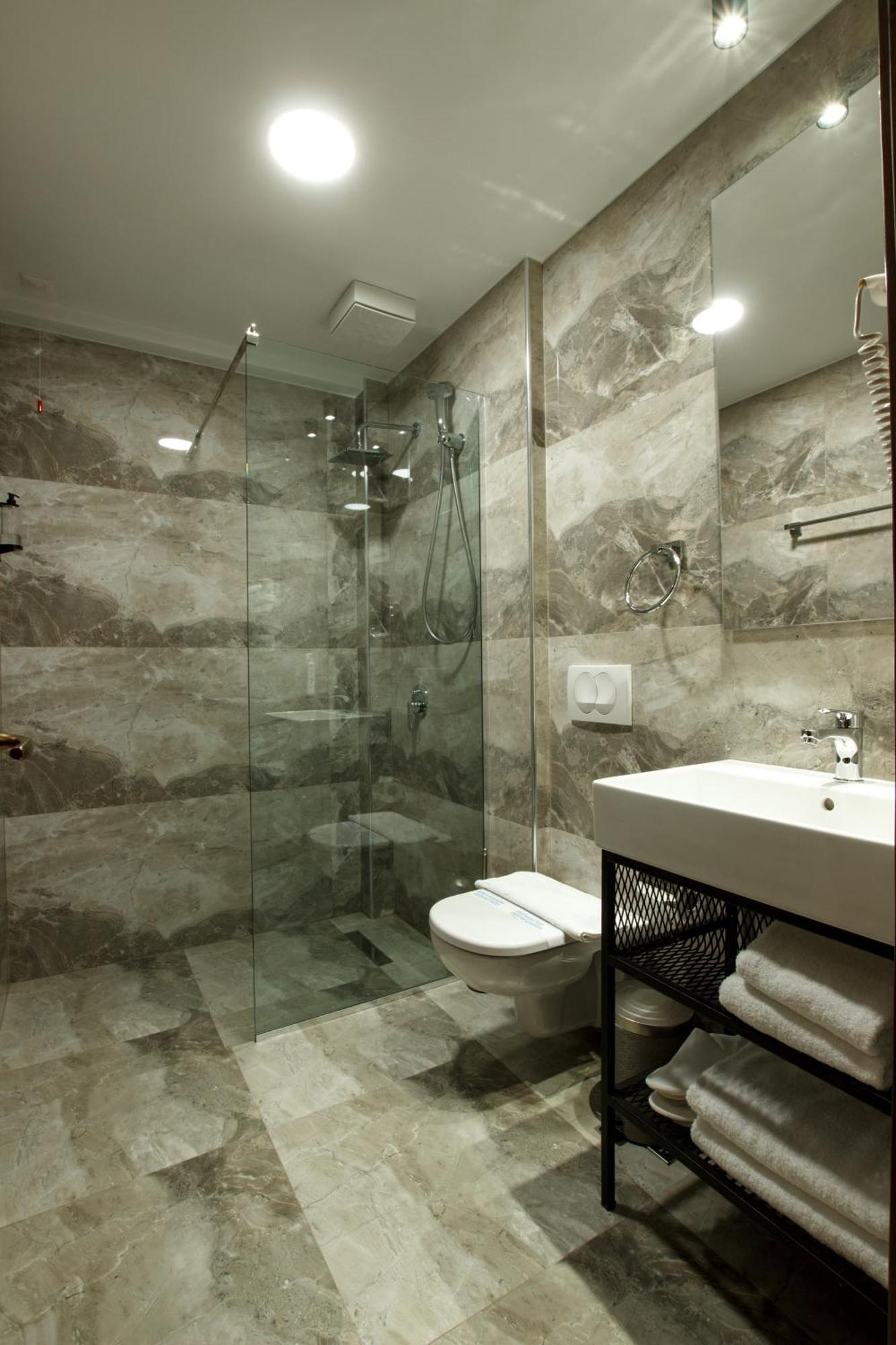 Rose Garden Hotel Αργυρόκαστρο Εξωτερικό φωτογραφία